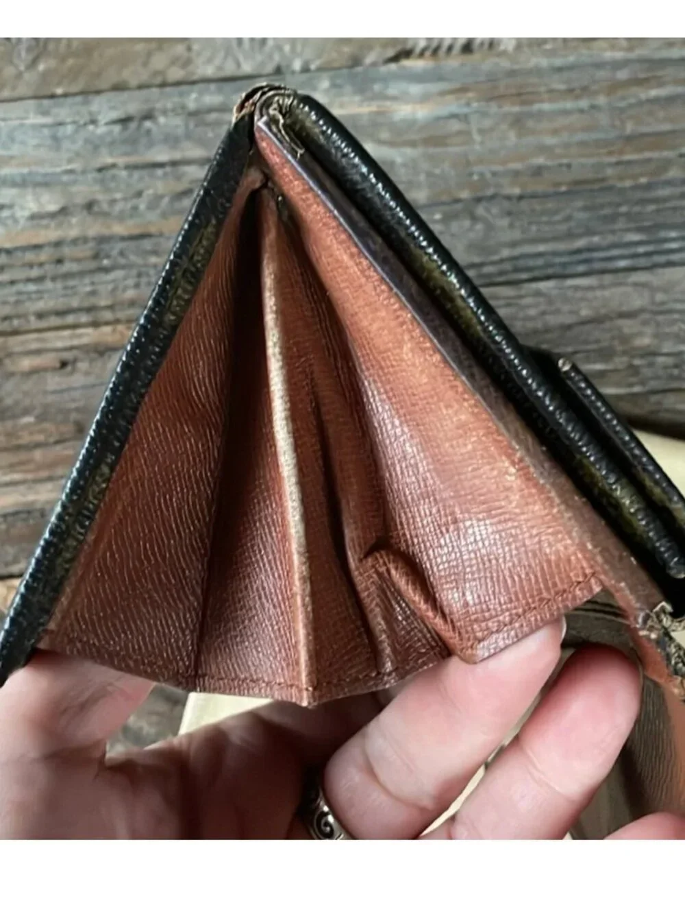 Louis Vuitton snap wallet Vintage